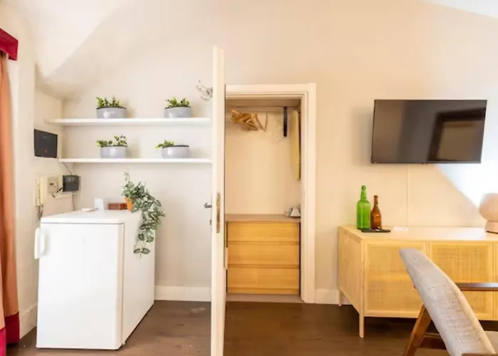 Appartamento The Burgundy Nest Campo De' Fiori *