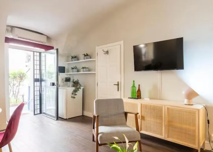 Apartment The Burgundy Nest Campo De' Fiori *