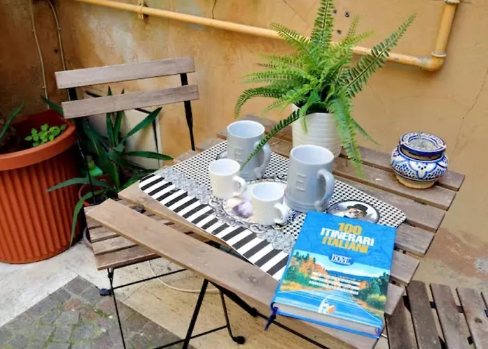 Appartamento The Burgundy Nest Campo De' Fiori *